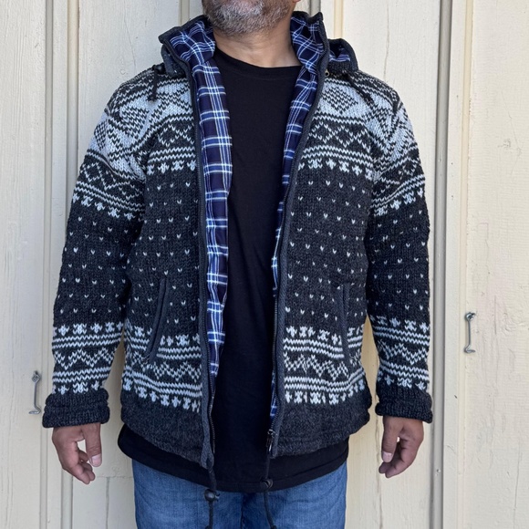 Wool hand knitted Sweater Jacket, Fleece lined, Unisex - Picture 3 of 12